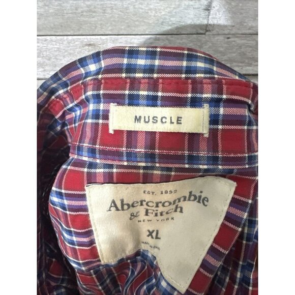 Men’s Abercrombie And Fitch Button Down Dress Shirt Short Sleeve Red Size Xl - Picture 3 of 9
